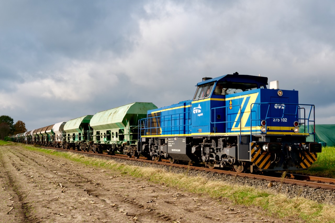 Vossloh (MaK) G1206 der evb im Design der Mittelweserbahn
